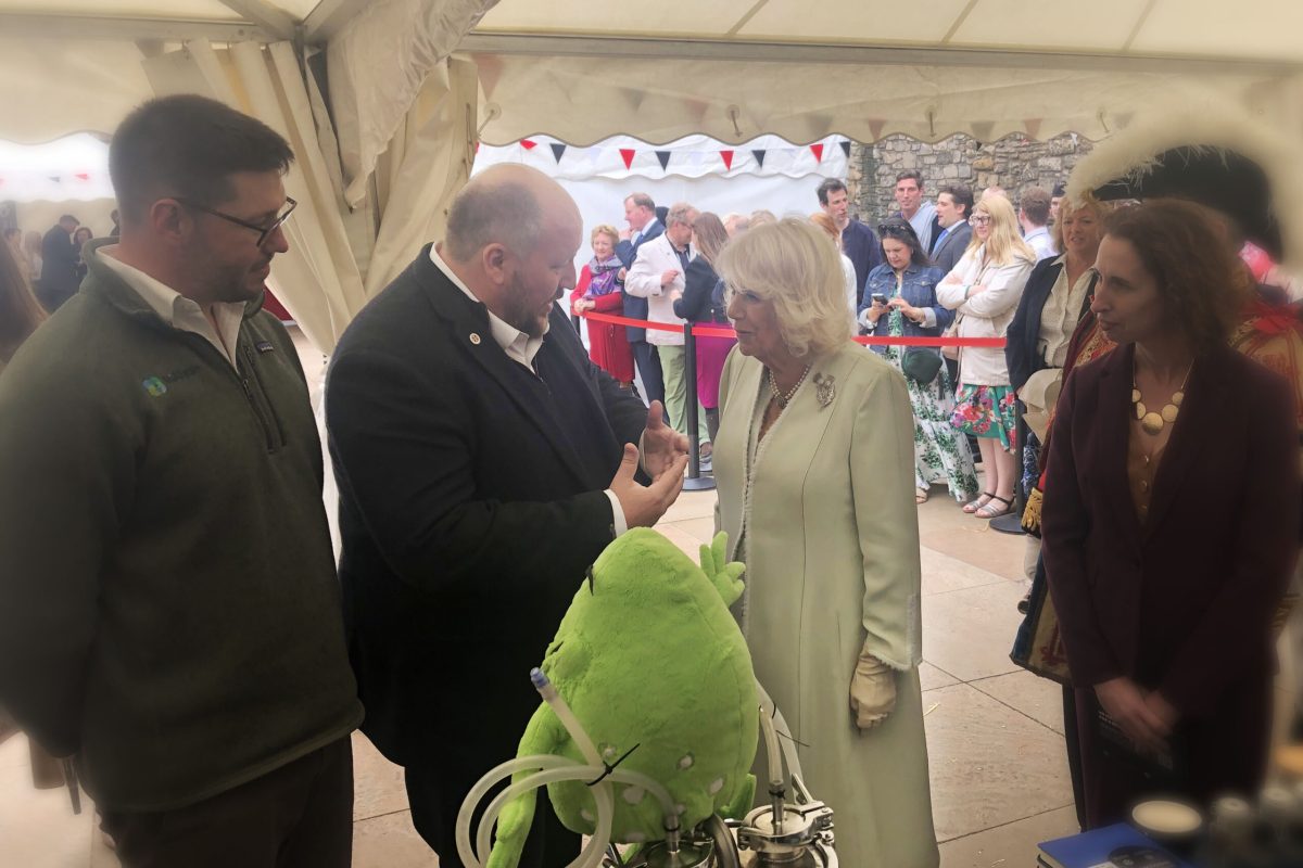 Carbogenics CEO Ed Craig and Queen Camilla